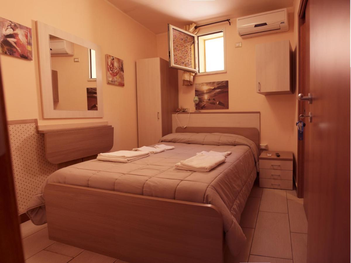 Golden Dreams B&B Reggio Calabria Exterior foto